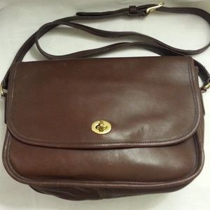 Beautiful Vintage Coach City Bag 9790!